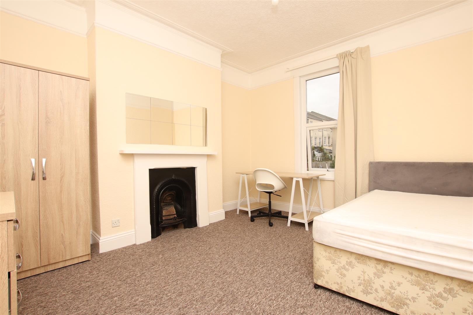 Newbridge Road, Bath, BA1